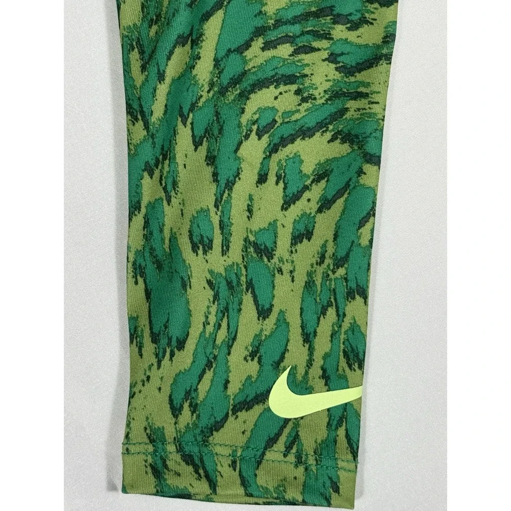 NWT Nike 2 Piece Outfit Shirt & Dri Fit Leggings Girls Size 18 Months Green
